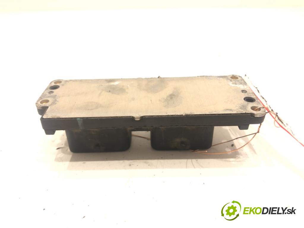 FIAT PUNTO (188_) 1999 - 2012    1.2 60 (188.030, .050, .130, .150, .230, .250) 44 kW [60 KM] benzyna 1999 - 2010  řídící jednotka motora 46808846 (Řídící jednotky)