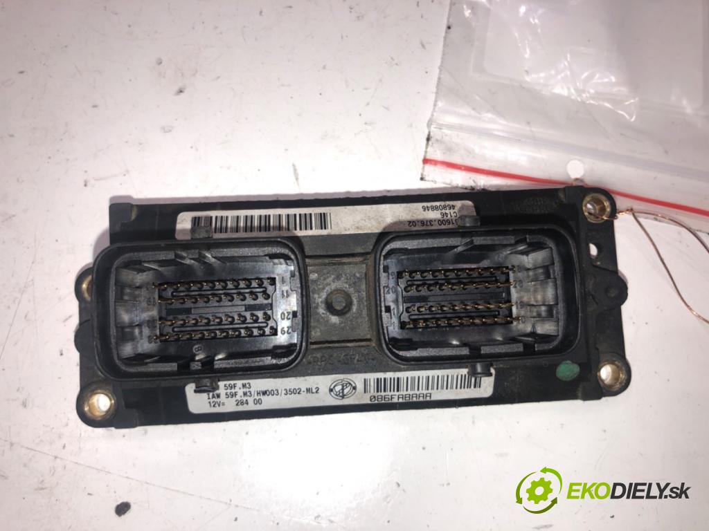 FIAT PUNTO (188_) 1999 - 2012    1.2 60 (188.030, .050, .130, .150, .230, .250) 44 kW [60 KM] benzyna 1999 - 2010  řídící jednotka motora 46808846 (Řídící jednotky)