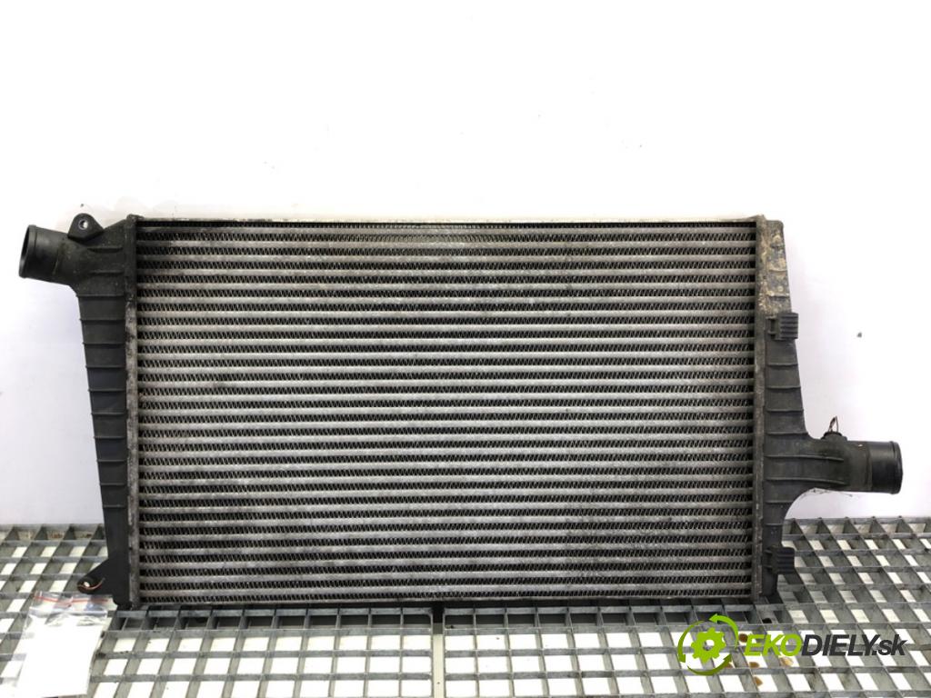 AUDI ALLROAD C5 (4BH) 2000 - 2005    2.5 TDI quattro 132 kW [180 KM] olej napędowy 2000 - 2005  intercooler 4B0145805F (Chladiče nasávaného vzduchu (intercoolery))