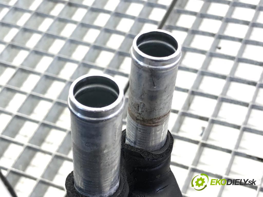 KIA CEED Sportswagon (CD) 2018 - 2022    1.4 T-GDI 103 kW [140 KM] benzyna 2018 - 2022  topné těleso radiátor topení  (Radiátory topení)