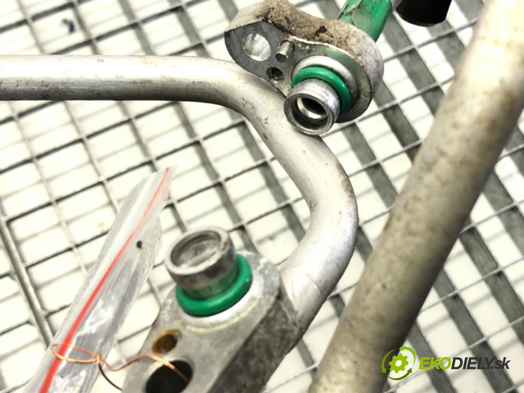 KIA CEED Sportswagon (CD) 2018 - 2022    1.4 T-GDI 103 kW [140 KM] benzyna 2018 - 2022  rúrka klimatizácie 97762-J7200 (Rúrky klimatizácie)