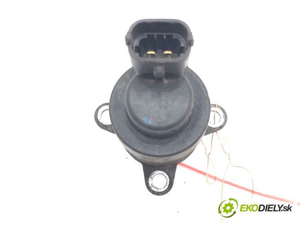 RENAULT SCÉNIC II (JM0/1_) 2003 - 2010    1.9 dCi (JM0G, JM12, JM1G, JM2C) 88 kW [120 KM] olej napędowy 2003 - 2006  Regulátor tlaku paliva 0928400502 (Ostatné)