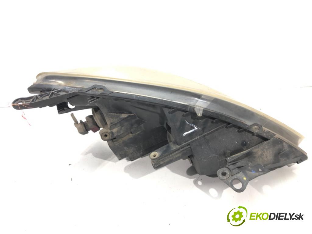 OPEL ZAFIRA B Nadwozie pełne/minivan (A05) 2005 - 2015    1.9 CDTI VAN (M75) 88 kW [120 KM] olej napędowy 2005 - 2015  Svetlomet ľavy predný 24451052