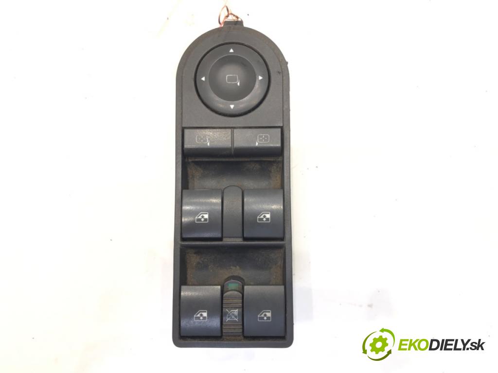 OPEL ZAFIRA B Nadwozie pełne/minivan (A05) 2005 - 2015    1.9 CDTI VAN (M75) 88 kW [120 KM] olej napędowy 2005 - 2015  Prepínač okien 13228699 (Prepínače, spínače, tlačidlá a ovládače kúrenia)