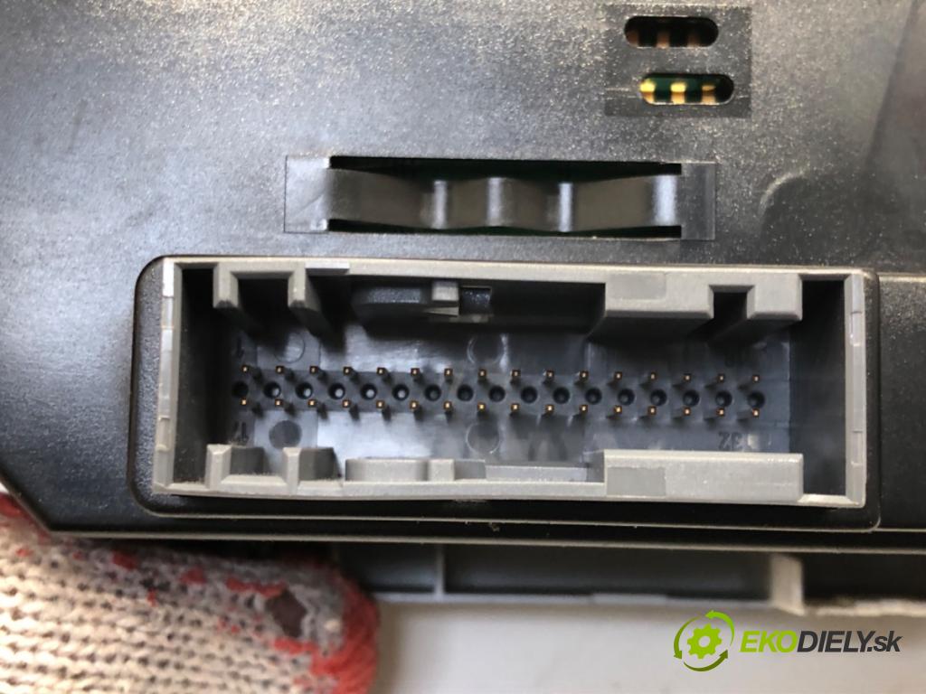 OPEL ZAFIRA B Nadwozie pełne/minivan (A05) 2005 - 2015    1.9 CDTI VAN (M75) 88 kW [120 KM] olej napędowy 2005 - 2015  Panel ovládania kúrenia 13245114 (Prepínače, spínače, tlačidlá a ovládače kúrenia)