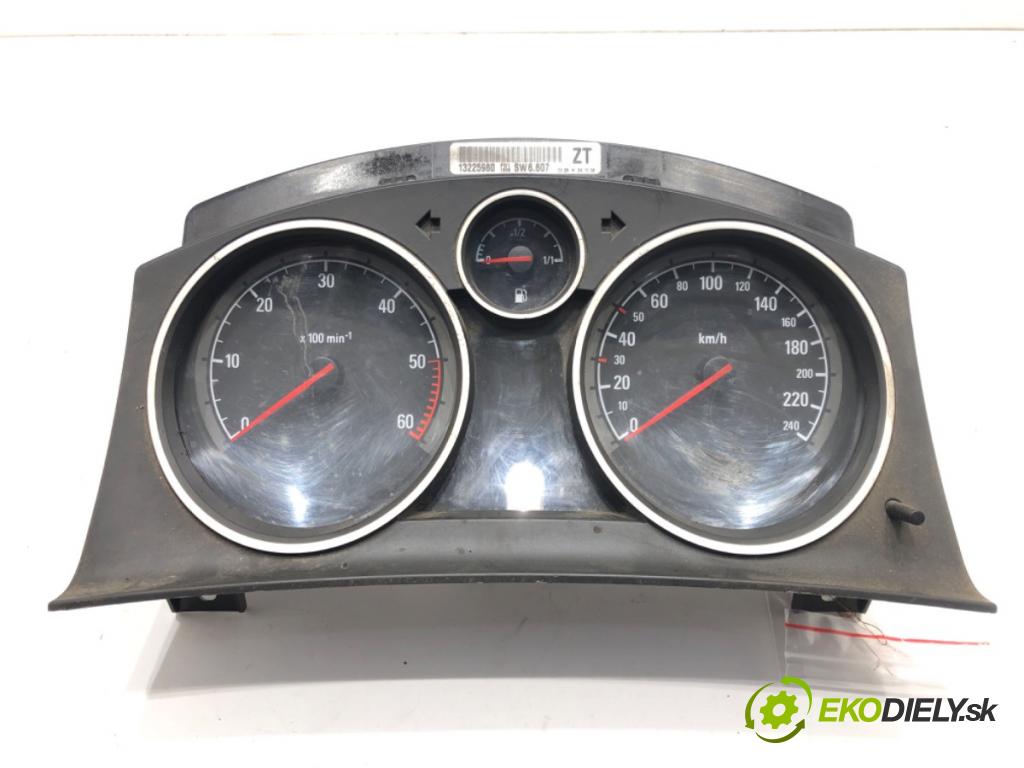 OPEL ZAFIRA B Nadwozie pełne/minivan (A05) 2005 - 2015    1.9 CDTI VAN (M75) 88 kW [120 KM] olej napędowy 2005 - 2015  Prístrojovka 13225980 (Prístrojové dosky, displeje)