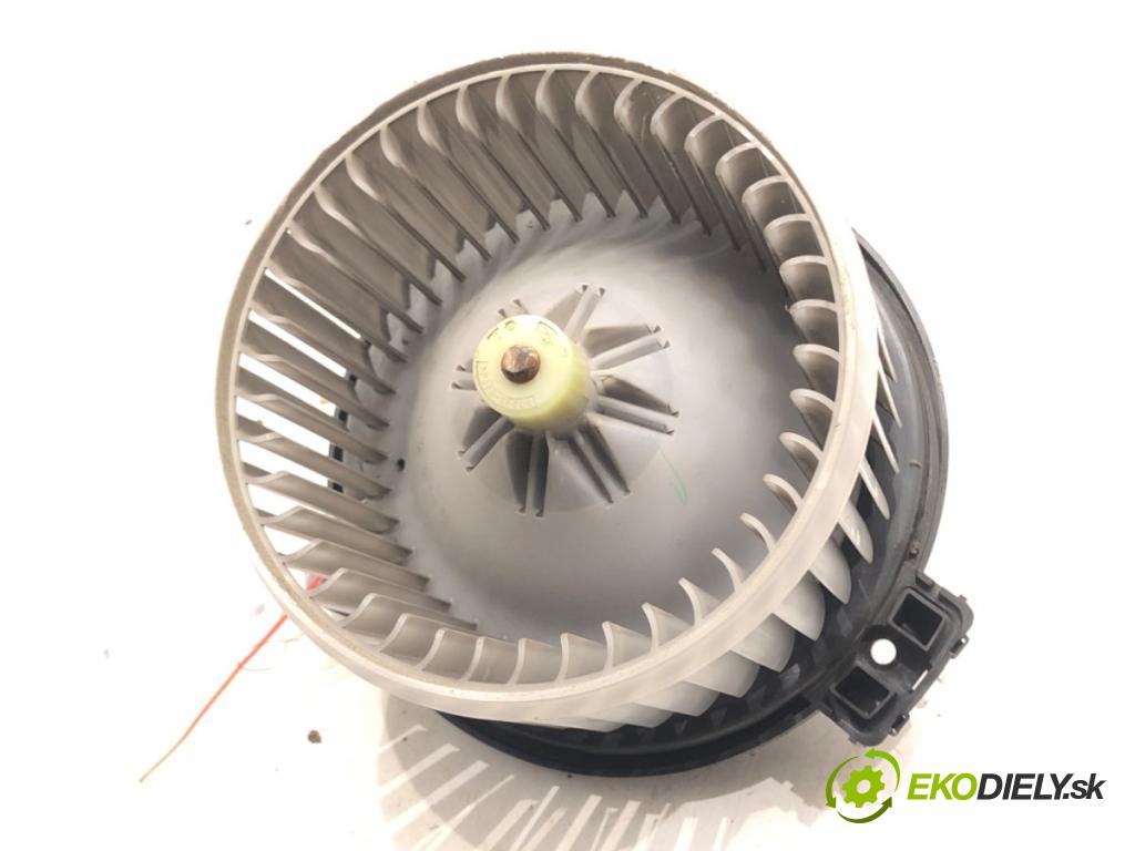 SUBARU JUSTY IV 2007 - 2022    1.0 (M300) 51 kW [69 KM] benzyna 2007 - 2022  ventilátor kúrenia 