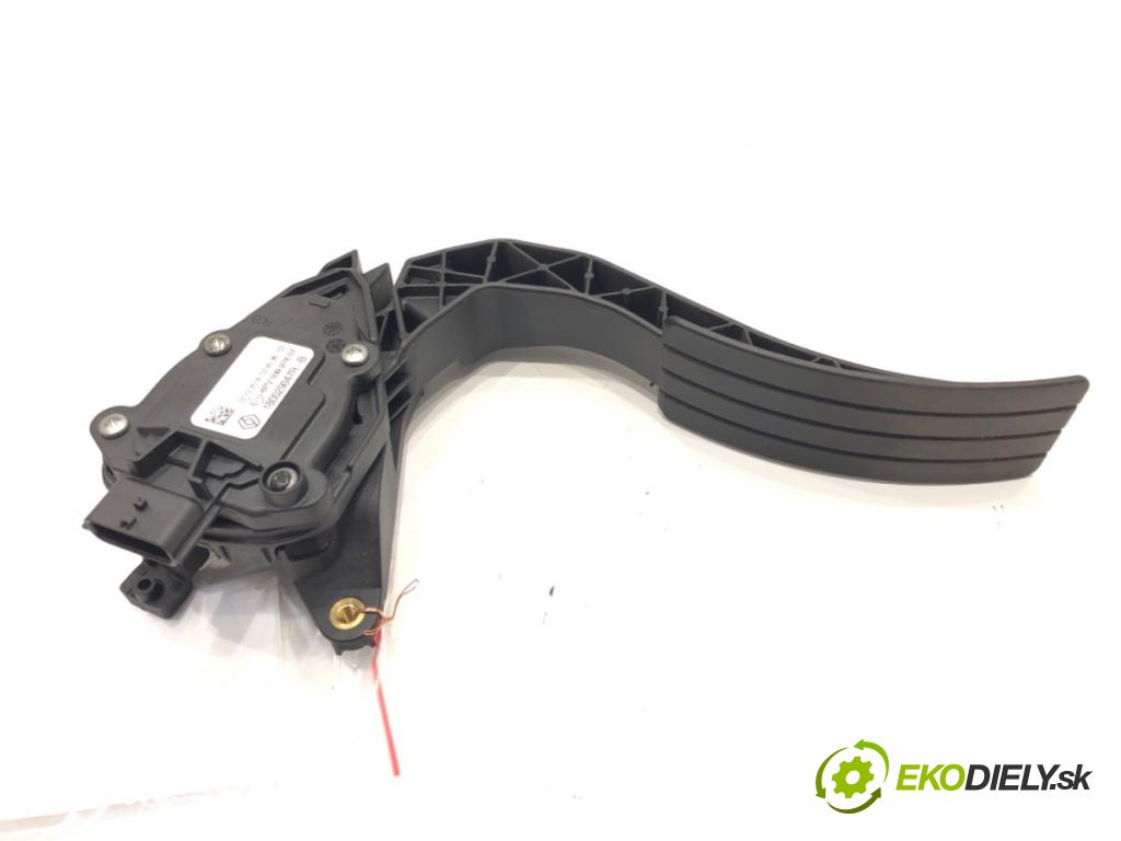 RENAULT CLIO IV (BH_) 2012 - 2022    1.2 16V 54 kW [73 KM] benzyna 2012 - 2022  Potenciometer plynu 180029347R (Pedále)