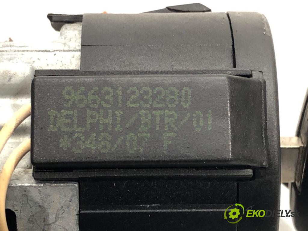 PEUGEOT 407 SW (6E_) 2004 - 2011    2.0 HDi 135 100 kW [136 KM] olej napędowy 2004 - 2010  spinačka 9663123280 (Spínacie skrinky a kľúče)