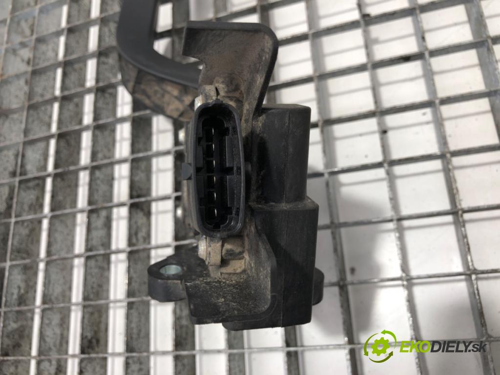 FIAT DUCATO Autobus (250_) 2006 - 2022    130 Multijet 2,3 D 96 kW [131 KM] olej napędowy 2011 - 2022  Potenciometer plynu 1349820080 (Pedále)