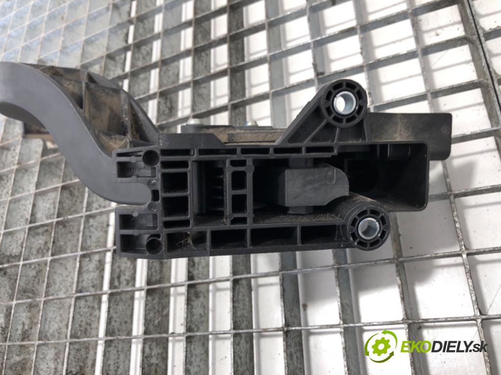 FIAT DUCATO Autobus (250_) 2006 - 2022    130 Multijet 2,3 D 96 kW [131 KM] olej napędowy 2011 - 2022  Potenciometer plynu 1349820080 (Pedále)