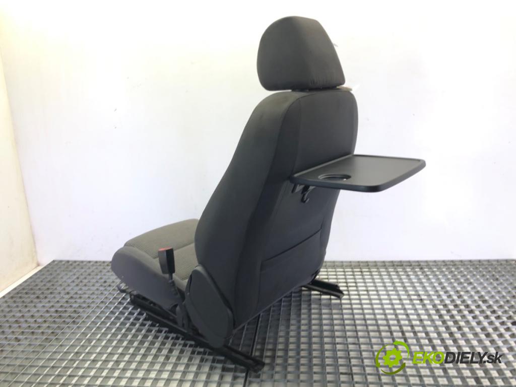 VW TOURAN (1T1, 1T2) 2003 - 2010    2.0 TDI 125 kW [170 KM] olej napędowy 2005 - 2010  Sedadlo pravy predný