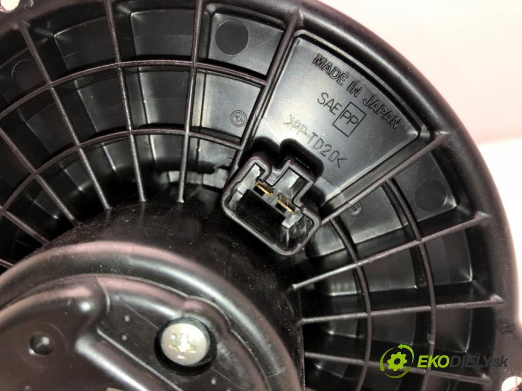 MAZDA 6 Kombi (GH) 2007 - 2013    2.0 MZR-CD (GH14) 103 kW [140 KM] olej napędowy 2007 - 2010  ventilátor kúrenia 872700-0700