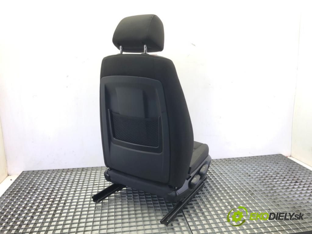 BMW 3 Touring (E91) 2004 - 2012    318 d 105 kW [143 KM] olej napędowy 2007 - 2012  Sedadlo pravy predný