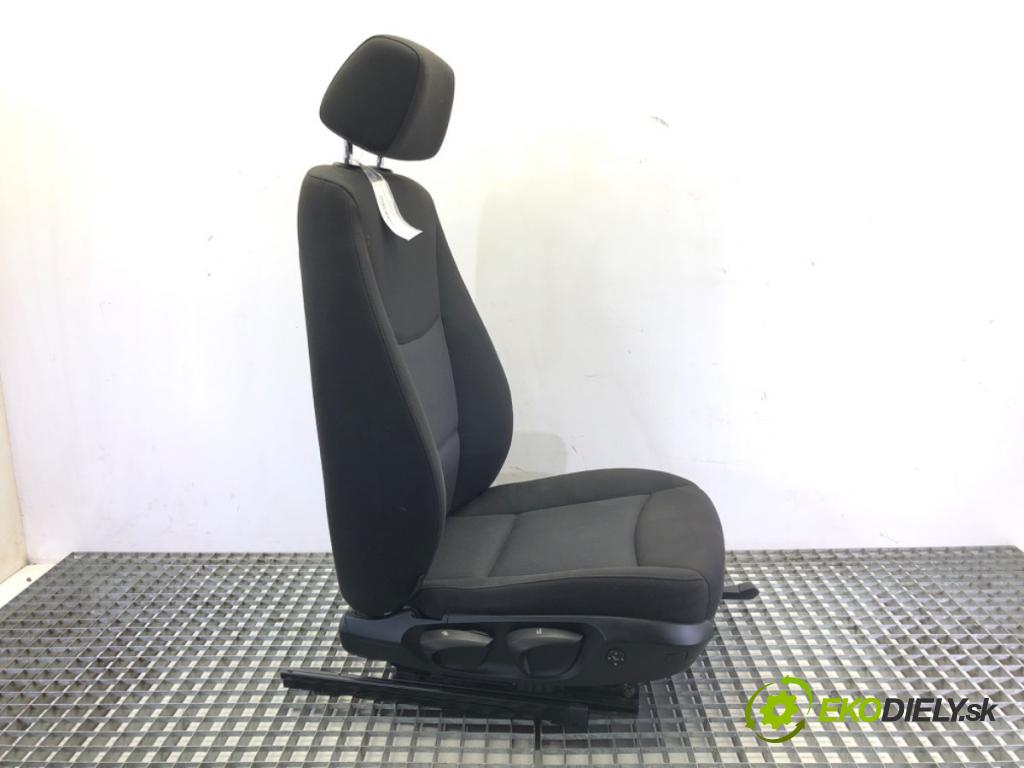 BMW 3 Touring (E91) 2004 - 2012    318 d 105 kW [143 KM] olej napędowy 2007 - 2012  Sedadlo pravy predný