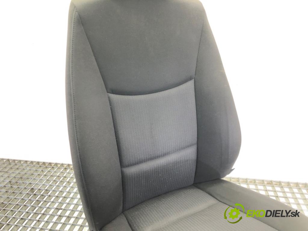 BMW 3 Touring (E91) 2004 - 2012    318 d 105 kW [143 KM] olej napędowy 2007 - 2012  Sedadlo ľavy predný