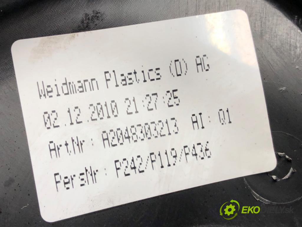 MERCEDES-BENZ KLASA C (W204) 2007 - 2015    C 200 CDI (204.001) 100 kW [136 KM] olej napędowy 2009 - 2014  Torpédo, plast pod čelné okno A2048303213 (Torpéda)