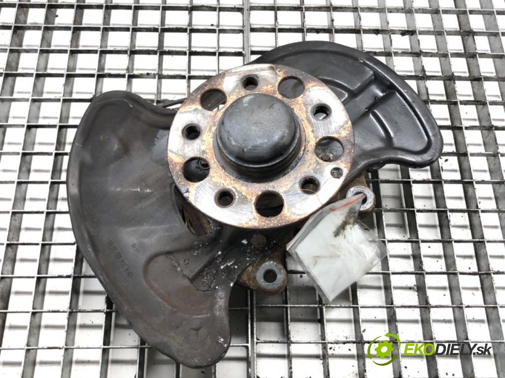 MERCEDES-BENZ W204 sedan 2010 100 kW C 200 CDI (204.001) 2143 náboj pravý přední část A2044202544