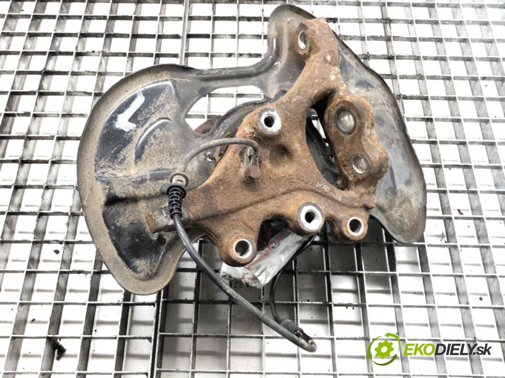 MERCEDES-BENZ W204 sedan 2010 100 kW C 200 CDI (204.001) 2143 náboj pravy predný A2044202544