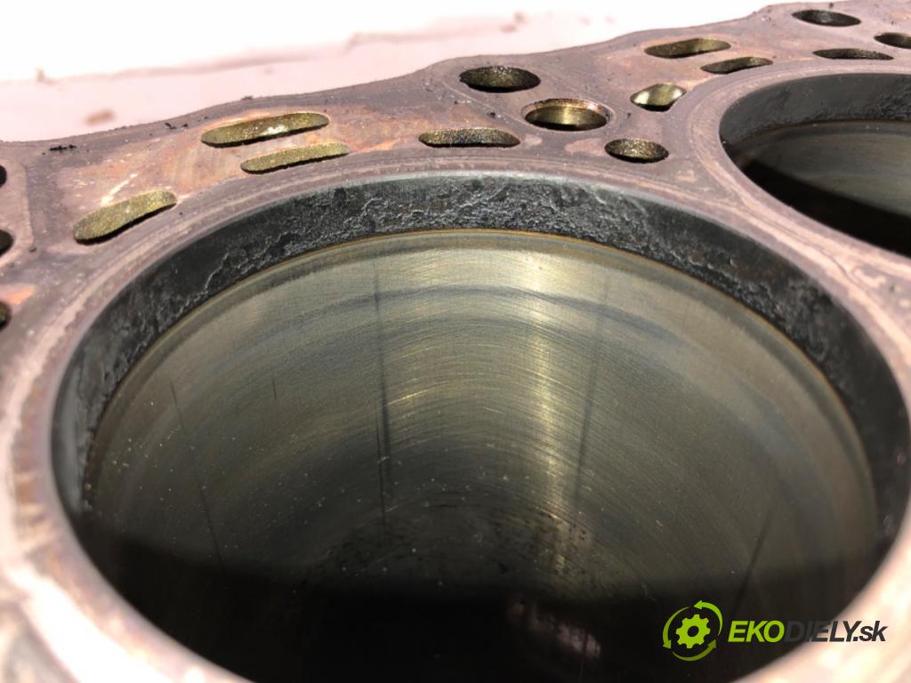 MERCEDES-BENZ KLASA C (W204) 2007 - 2015    C 200 CDI (204.001) 100 kW [136 KM] olej napędowy 2009 - 2014  blok Motor R6510110801 (Blok motora)