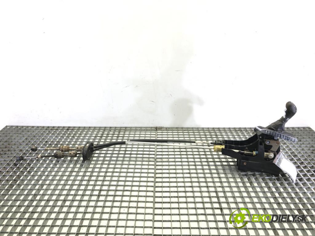 OPEL ASTRA J (P10) 2009 - 2015    1.6 Turbo (68) 132 kW [180 KM] benzyna 2009 - 2015  Kulisa 55563829 (Rýchlostné páky / kulisy)