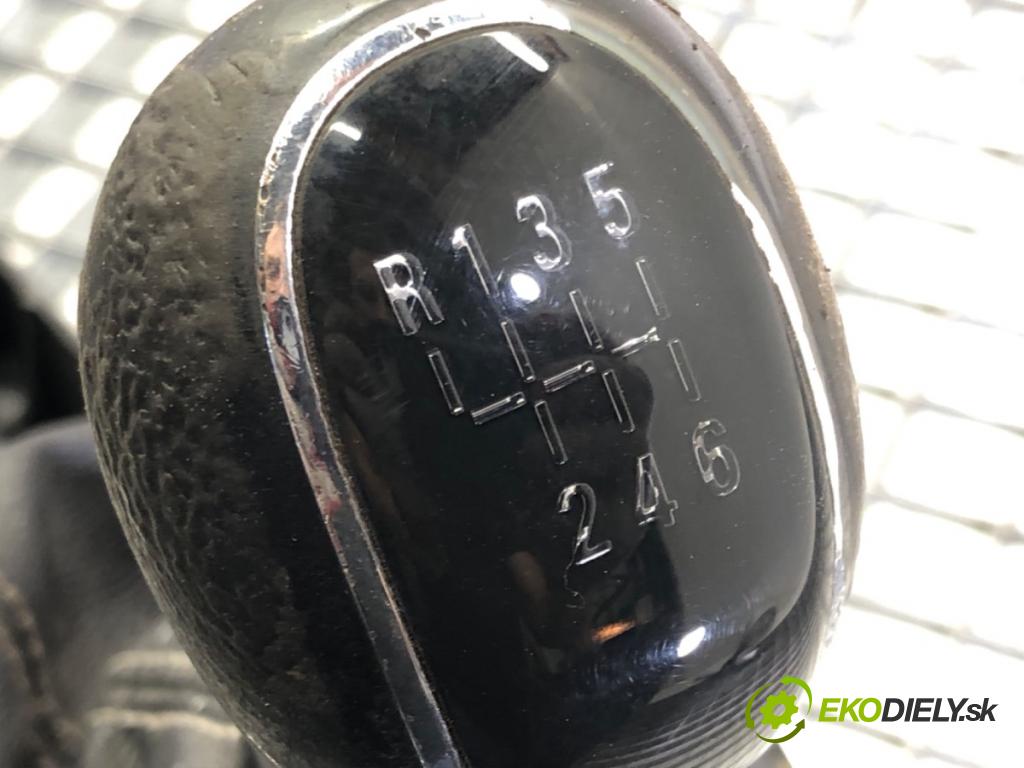 OPEL ASTRA J (P10) 2009 - 2015    1.6 Turbo (68) 132 kW [180 KM] benzyna 2009 - 2015  Kulisa 55563829 (Rýchlostné páky / kulisy)