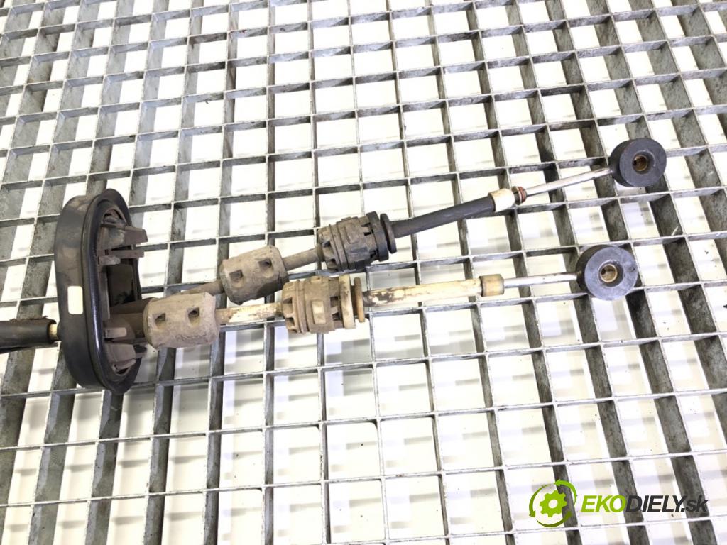 OPEL ASTRA J (P10) 2009 - 2015    1.6 Turbo (68) 132 kW [180 KM] benzyna 2009 - 2015  Kulisa 55563829 (Rýchlostné páky / kulisy)