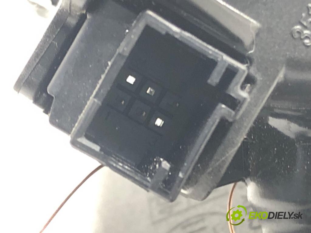 TOYOTA PROACE CITY VERSO nadwozie wielkoprzestrzenne (MPV) 2019 - 2022    1.5 D-4D 130 (BKYMA) 96 kW [131 KM] olej napędowy 2019 - 2022  zpětné zrcátko vnitřní 9840410080 (Světla vnitřní)