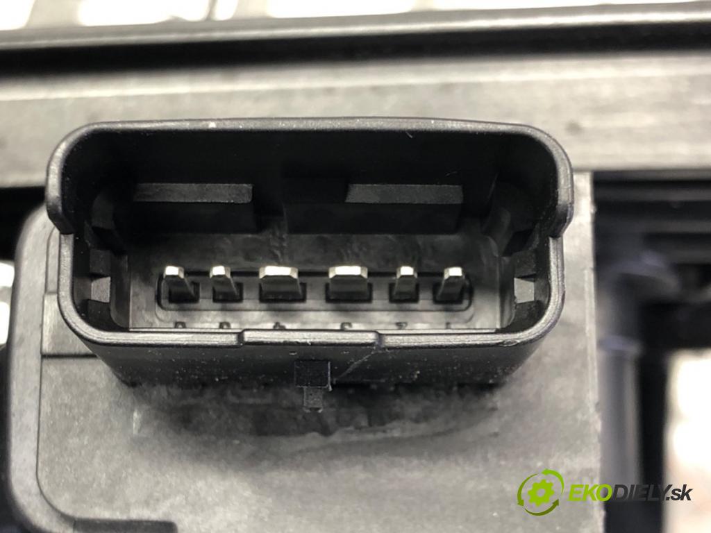 TOYOTA PROACE CITY VERSO nadwozie wielkoprzestrzenne (MPV) 2019 - 2022    1.5 D-4D 130 (BKYMA) 96 kW [131 KM] olej napędowy 2019 - 2022  mechanismus okna pravý zadní část 9837832180