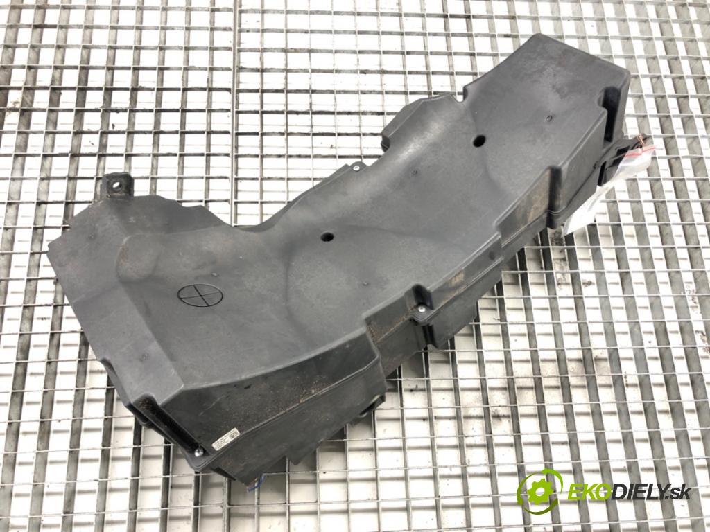 AUDI A6 C7 Avant (4G5, 4GD) 2011 - 2018    2.0 TDI 140 kW [190 KM] olej napędowy 2013 - 2018  subwoofer 4G9035381A (Audio zariadenia)