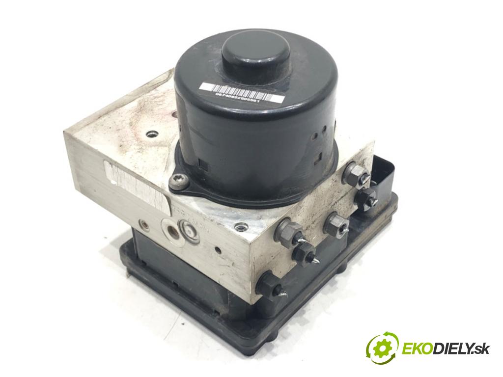 VW TOUAREG (7LA, 7L6, 7L7) 2002 - 2013    3.0 V6 TDI 165 kW [225 KM] olej napędowy 2004 - 2010  Pumpa ABS 7L0907379G (Pumpy ABS)