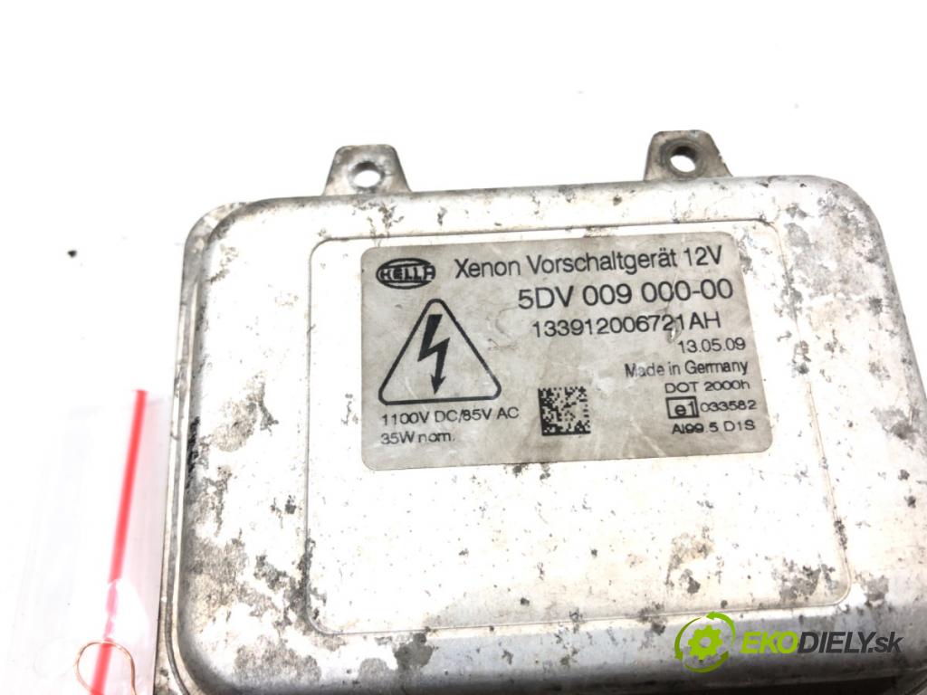 VW TOUAREG (7LA, 7L6, 7L7) 2002 - 2013    3.0 V6 TDI 165 kW [225 KM] olej napędowy 2004 - 2010  Menič XENON 5DV009000-00 (Riadiace jednotky xenónu)