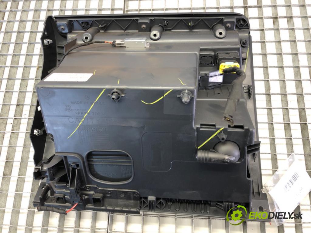 VW JETTA IV (162, 163, AV3, AV2) 2008 - 2022    1.2 TSI 77 kW [105 KM] benzyna 2010 - 2017  Priehradka, kastlík spolujazdca  (Priehradky, kastlíky)