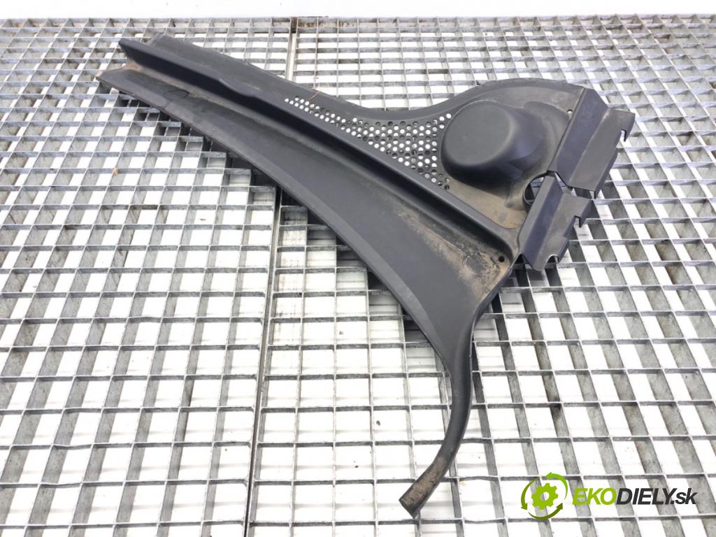 VW JETTA IV (162, 163, AV3, AV2) 2008 - 2022    1.2 TSI 77 kW [105 KM] benzyna 2010 - 2017  torpédo plast pod čelní okno pravé 5C7819404