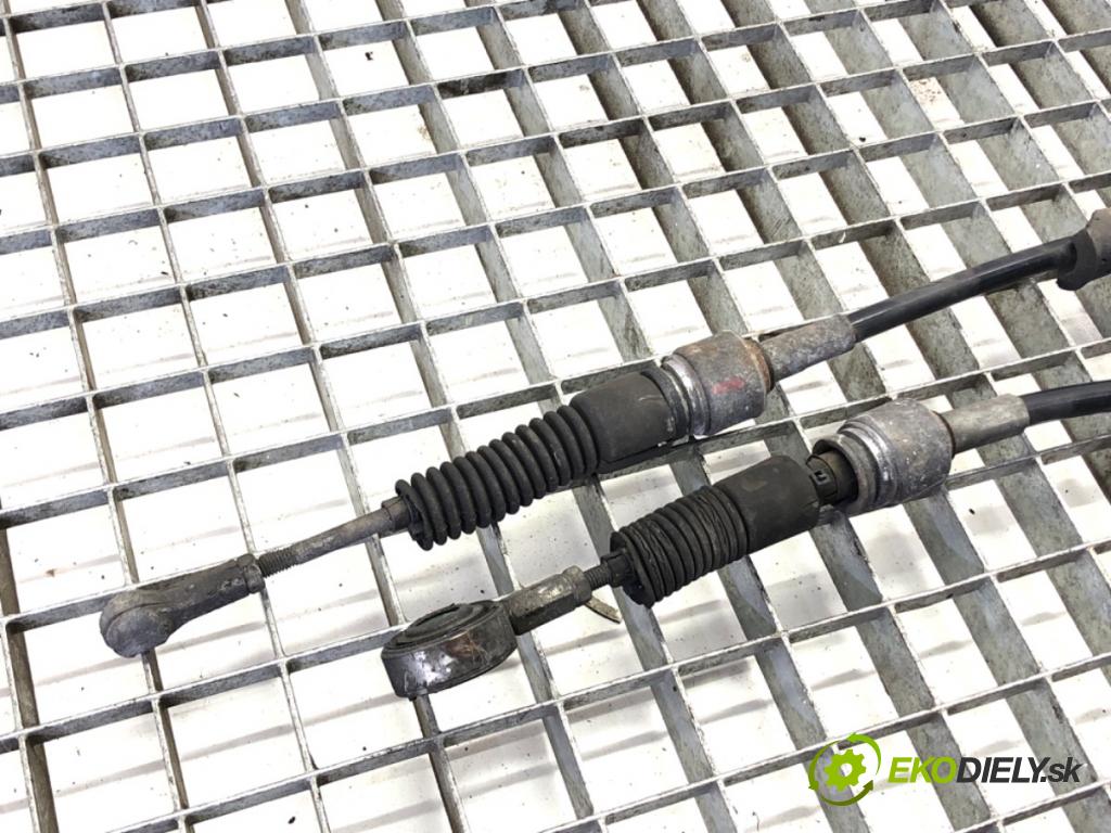 FIAT BRAVO II (198_) 2006 - 2022    1.9 D Multijet (198AXC1B) 110 kW [150 KM] olej napędowy 2007 - 2014  Kulisa 553499500 (Rýchlostné páky / kulisy)