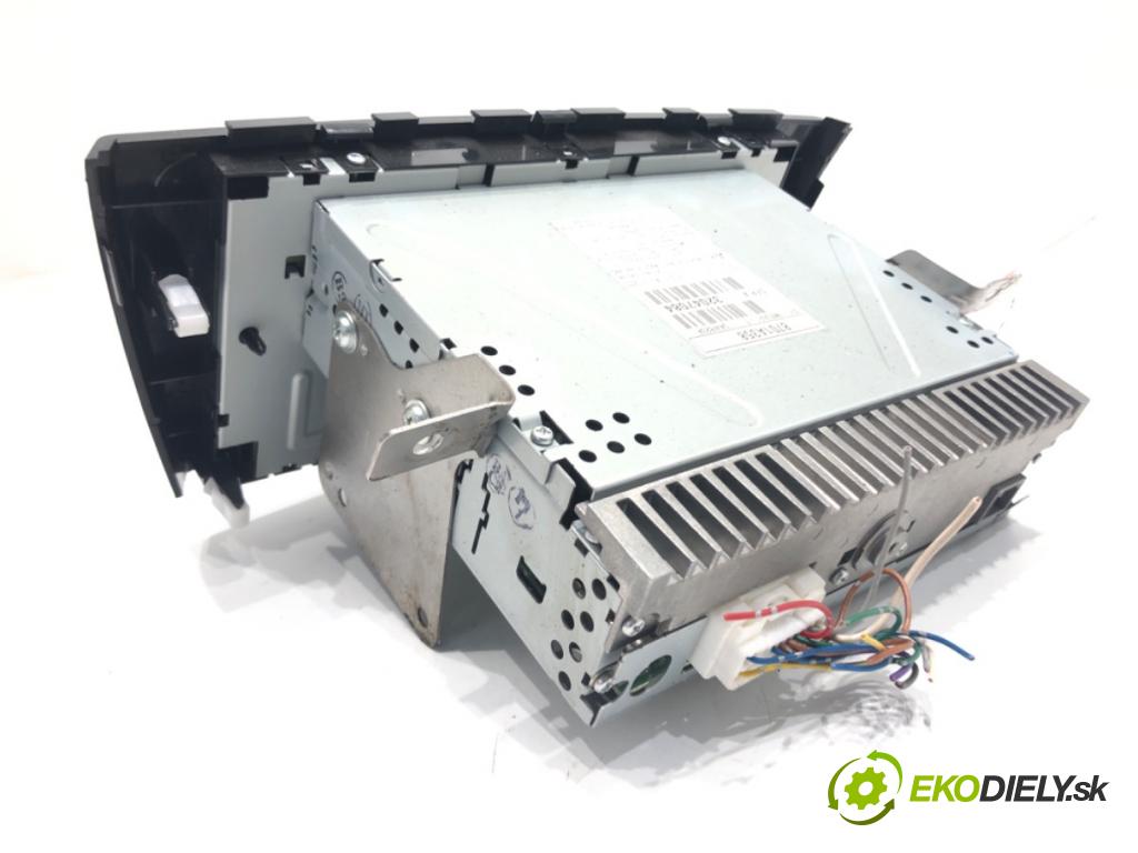 MITSUBISHI MIRAGE / SPACE STAR VI liftback (A0_A) 2012 - 2022    1.0 (A05A) 52 kW [71 KM] benzyna 2012 - 2022  RADIO 8701A358 (Audio zariadenia)