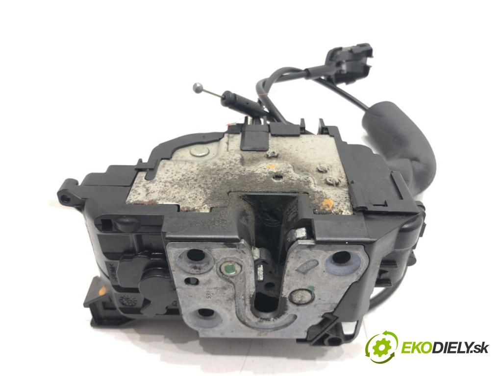 RENAULT SCÉNIC III (JZ0/1_) 2008 - 2022    1.4 16V (JZ0F, JZ1V) 96 kW [131 KM] benzyna 2009 - 2022  zámok dveře pravý přední část 