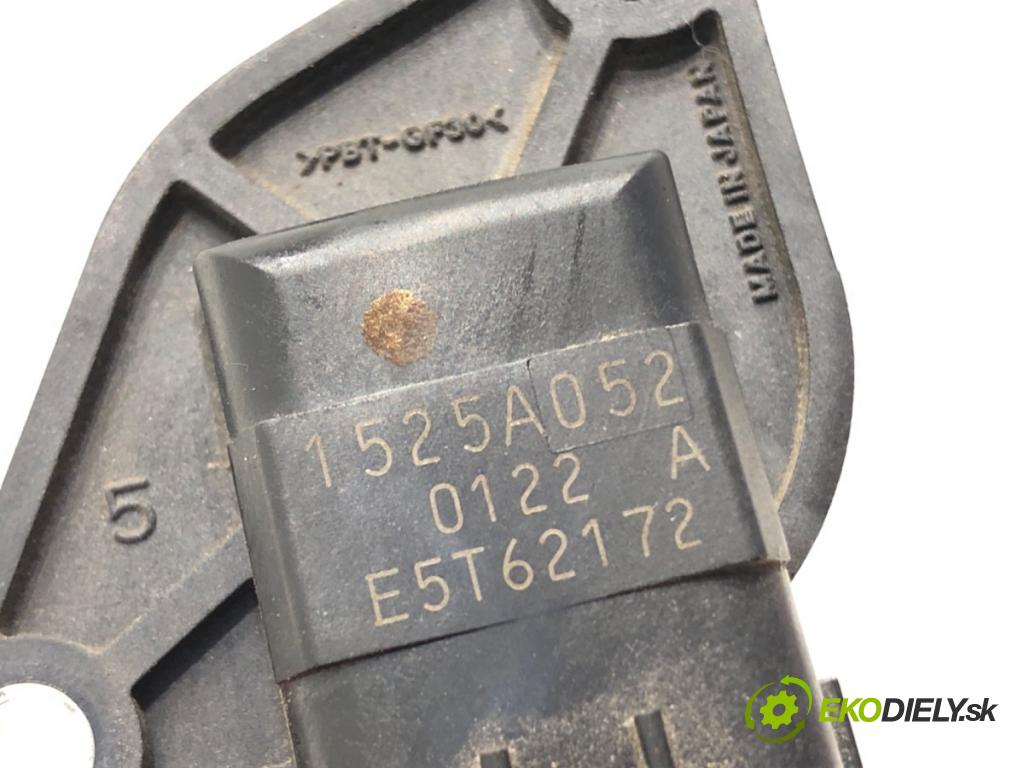 MITSUBISHI OUTLANDER III (GG_W, GF_W, ZJ, ZL, ZK) 2010 - 2022    2.4 Hybrid 4WD (GG3W) 99 kW [135 KM] Hybryda silnik benzynowy / elektryczny 2018 - 2022  Váha vzduchu 1525A052 (Váhy vzduchu)