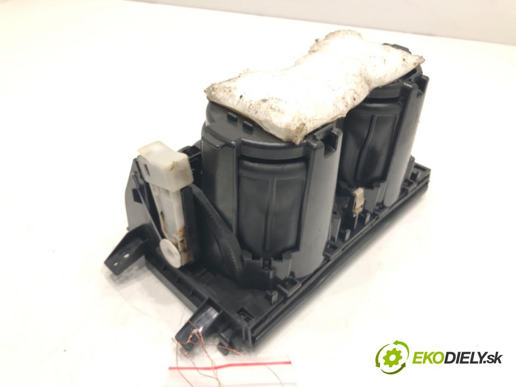 HONDA ACCORD VIII (CU) 2008 - 2022    2.2 i-DTEC (CU3) 110 kW [150 KM] olej napędowy 2008 - 2015  Držiak na nápoje  (Úchyty, držiaky na nápoje)