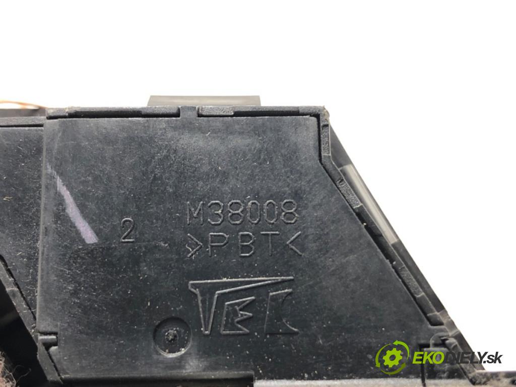 HONDA ACCORD VIII (CU) 2008 - 2022    2.2 i-DTEC (CU3) 110 kW [150 KM] olej napędowy 2008 - 2015  Prepínač nastavenia sedačky M38008