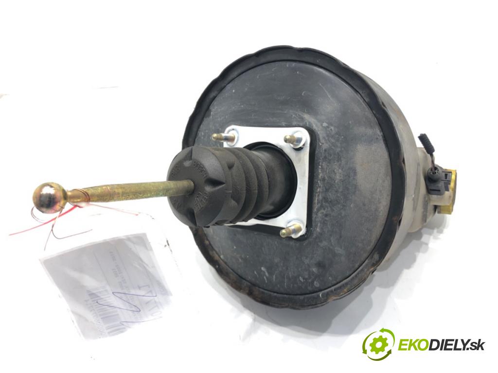 VW FOX liftback (5Z1, 5Z3, 5Z4) 2003 - 2015    1.2 40 kW [55 KM] benzyna 2005 - 2011  Posilovač bŕzd 6Q1614105AB