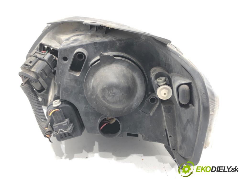 VW FOX liftback (5Z1, 5Z3, 5Z4) 2003 - 2015    1.2 40 kW [55 KM] benzyna 2005 - 2011  Svetlomet pravy predný