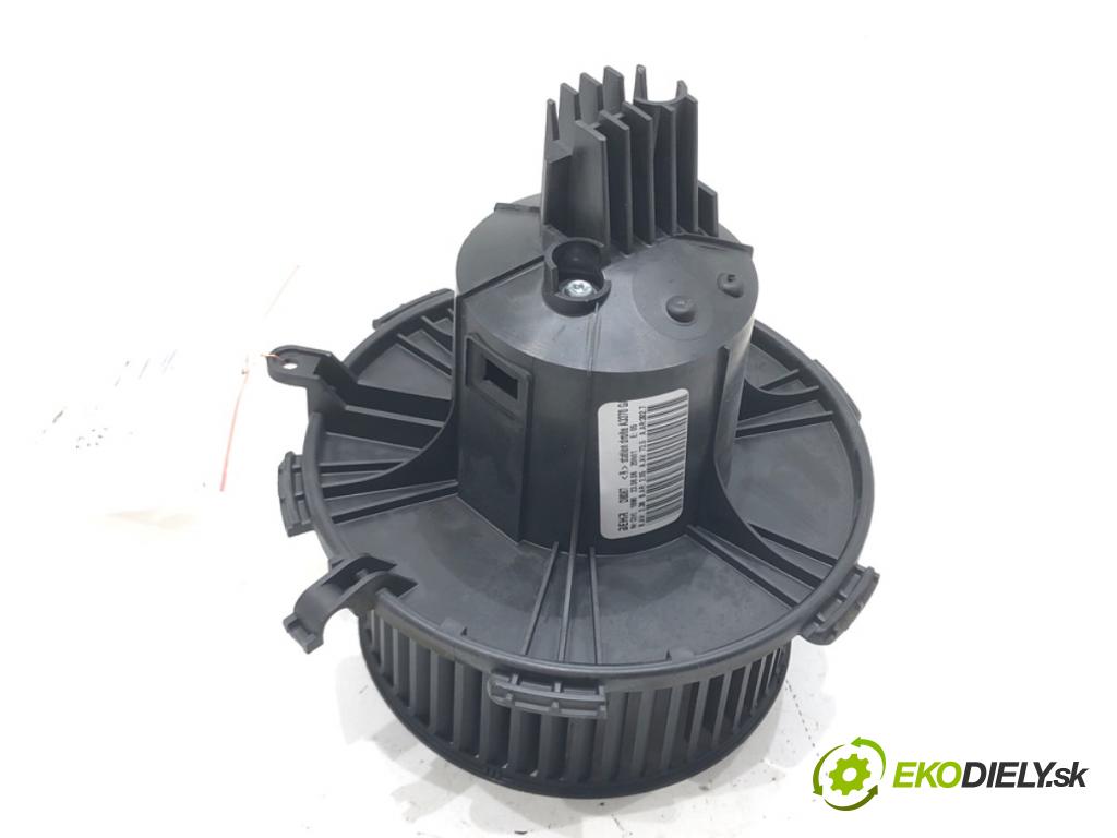 OPEL ZAFIRA / ZAFIRA FAMILY B (A05) 2005 - 2019    1.6 (M75) 77 kW [105 KM] benzyna 2005 - 2012  ventilátor kúrenia D8087