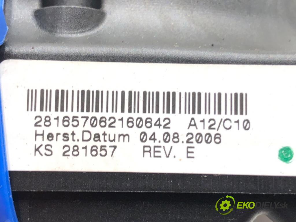 OPEL ZAFIRA / ZAFIRA FAMILY B (A05) 2005 - 2019    1.6 (M75) 77 kW [105 KM] benzyna 2005 - 2012  Prepínač kombinovaný 13245732TD (Prepínače, spínače, tlačidlá a ovládače kúrenia)