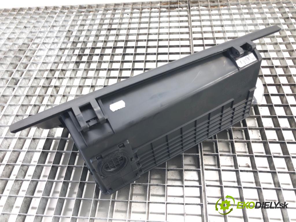 KIA SPORTAGE III (SL) 2009 - 2022    2.0 CRDi 100 kW [136 KM] olej napędowy 2010 - 2022  Priehradka, kastlík spolujazdca  (Priehradky, kastlíky)