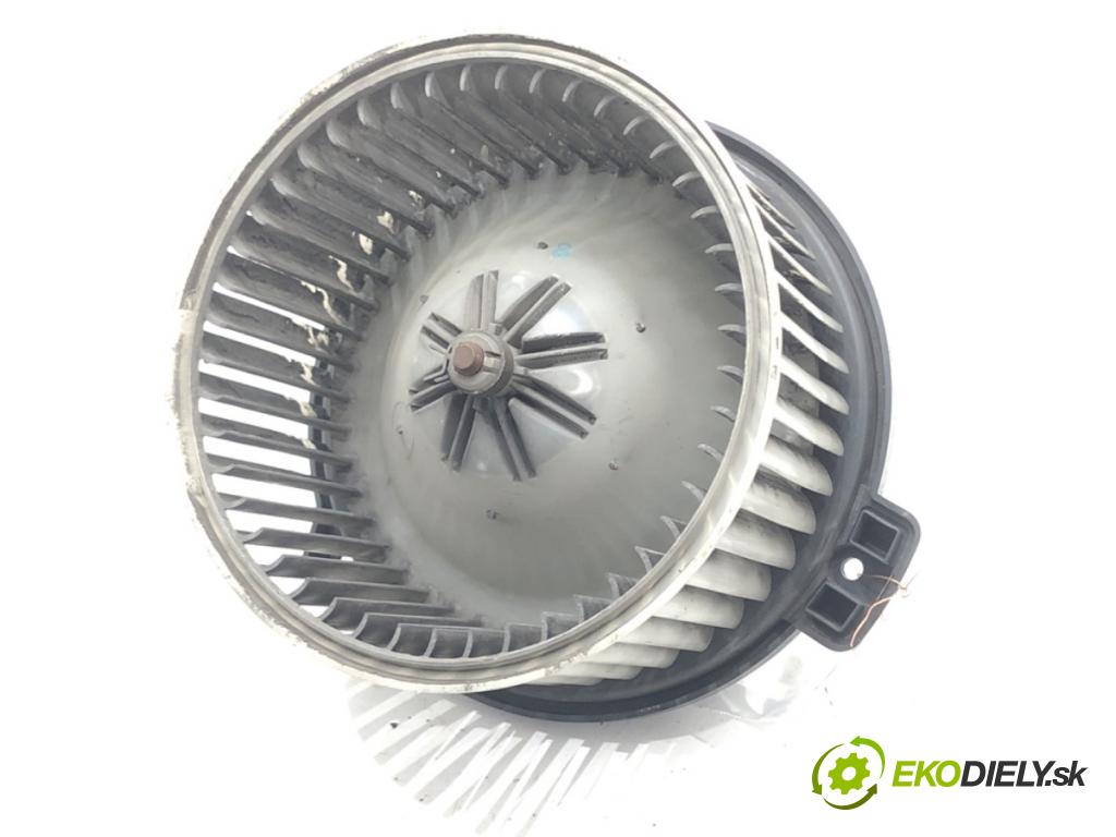 VOLVO V40 Kombi (645) 1995 - 2004    ---  ventilátor kúrenia 
