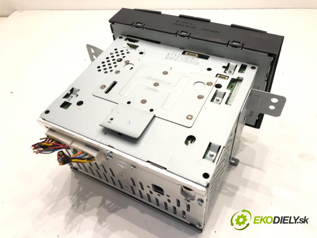 KIA SPORTAGE III (SL) 2009 - 2022    1.7 CRDi 85 kW [116 KM] olej napędowy 2010 - 2022  RADIO 96150-3U010WK (Audio zariadenia)