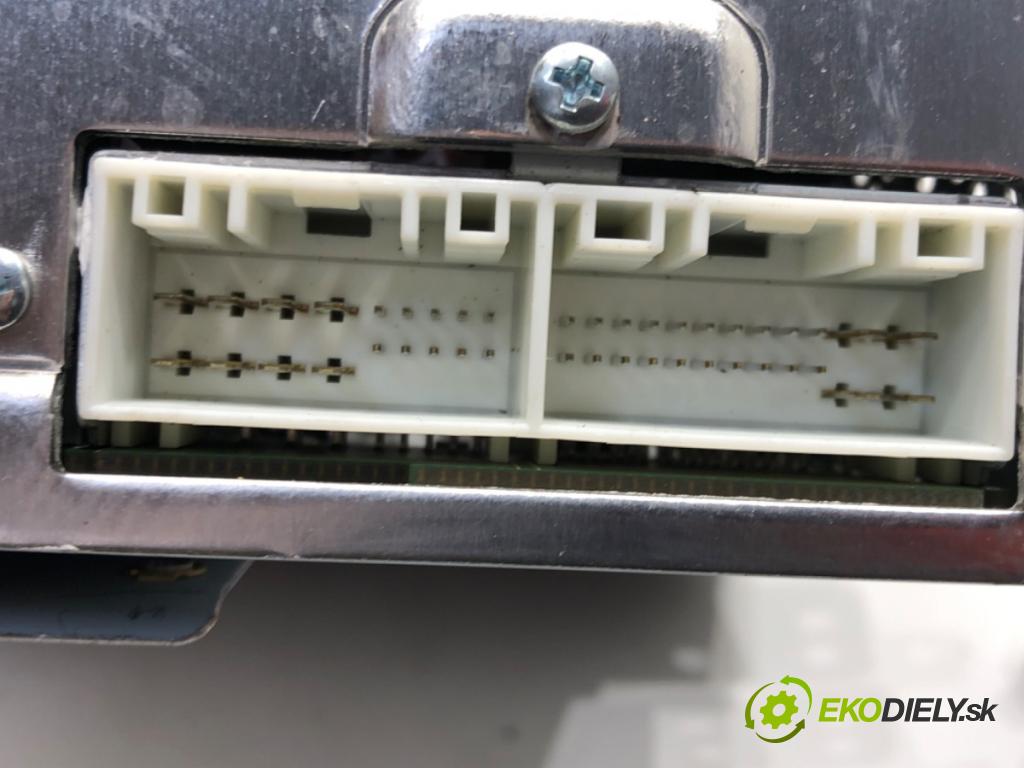 KIA SPORTAGE III (SL) 2009 - 2022    1.7 CRDi 85 kW [116 KM] olej napędowy 2010 - 2022  RADIO 96150-3U010WK (Audio zariadenia)