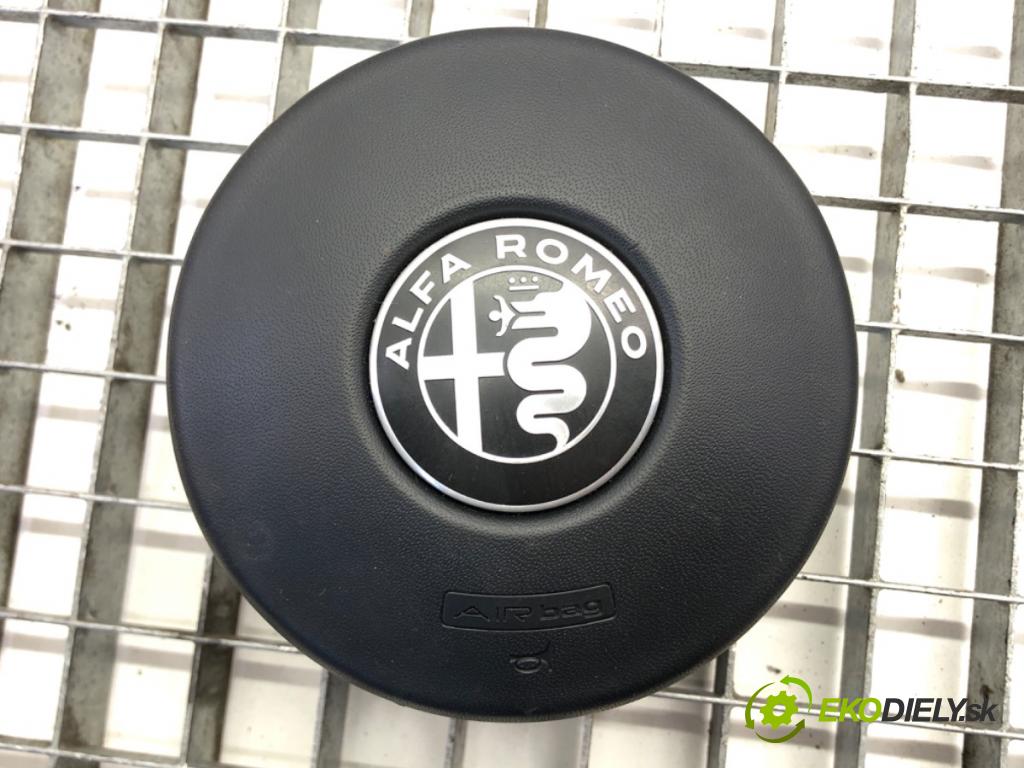 ALFA ROMEO GIULIA (952_) 2015 - 2022    2.0 Veloce (952ACA25) 206 kW [280 KM] benzyna 2016 - 2022  AirBag volantu spolujazdca pasy ZÁBORY: 01561452840 00505511550
