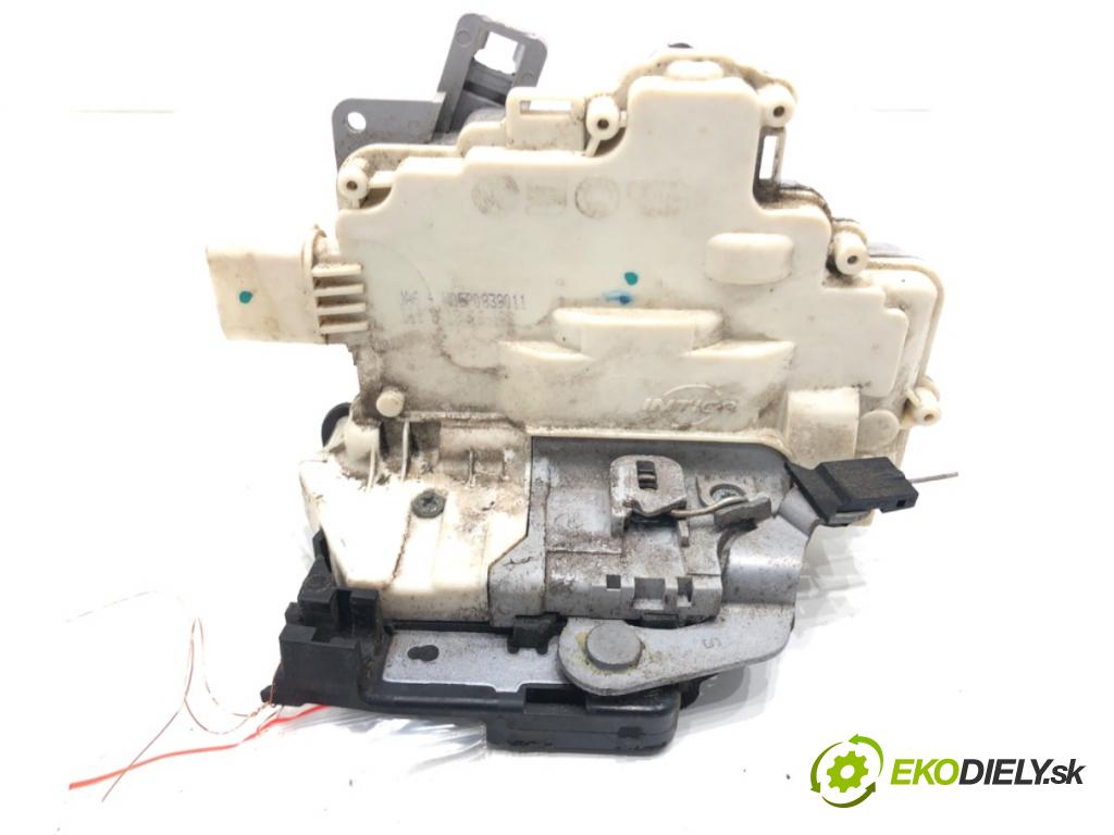 SEAT ALTEA (5P1) 2004 - 2022    1.6 75 kW [102 KM] benzyna 2004 - 2022  zámok dveře levý zadní část 5P0839011